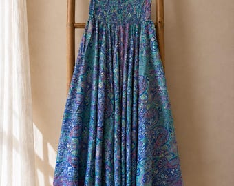Pantalones anchos de estilo bohemio con bolsillos y cintura elástica, estampado paisley, pantalones fluidos de verano, culottes coloridos, talla única, estilo boho chic.