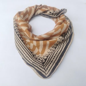 Indian Block Print Cotton Bandana Dupatta / 21 x 21 / Wedding Bridesmaid / Men Women Bandana / Made in India Fashionable Gift Bandana