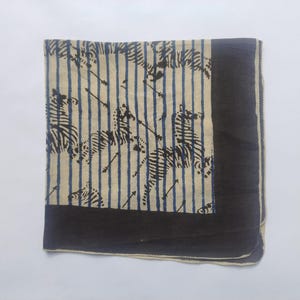 Zebra Paisley Block Print Bandana: Schal aus Bio-Baumwolle