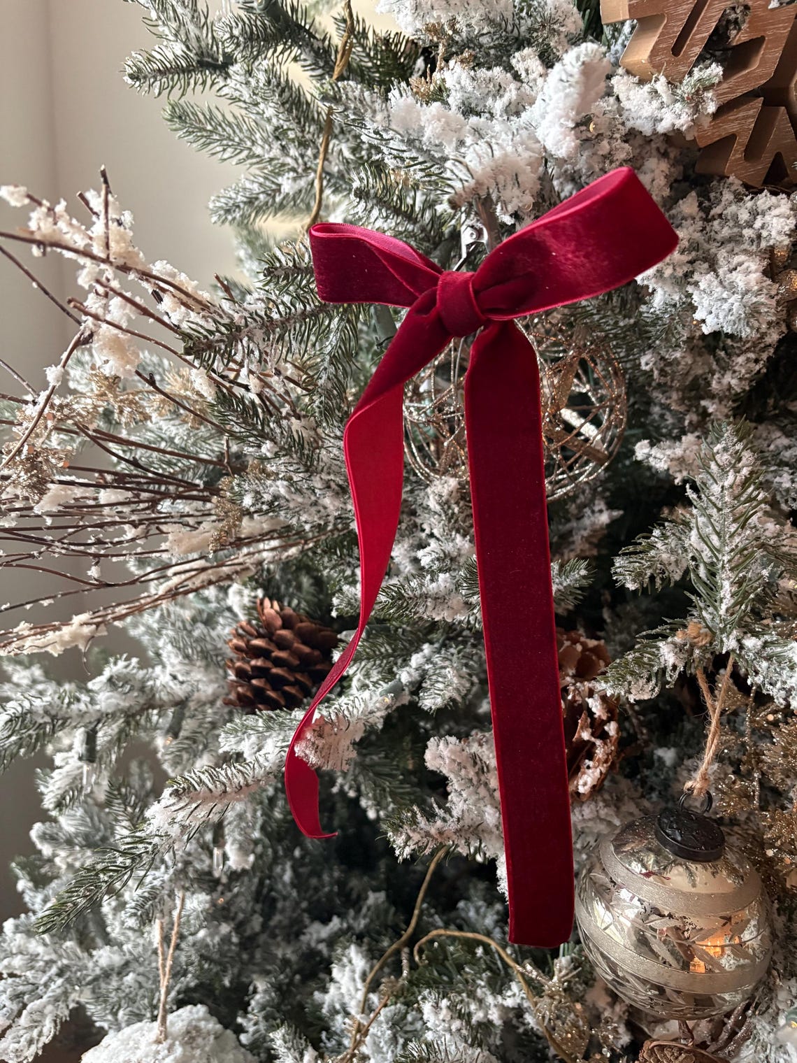 Burgundy Velvet Christmas Tree Bows ( Pack of 12) - Etsy