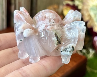 Sakura Agate Spider Carving, Crystal Animal Figurine, Halloween Decor