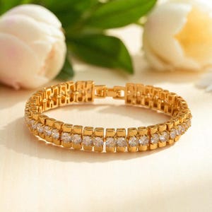 Chunky Paperclip Chain Bracelet for Women – Gold Link Adjustable Bracelet – Stackable Fashion Jewelry Gift