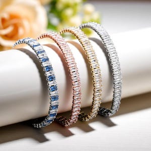 Iced Out Zircon Tennis Bracelet – Luxury Crystal Bling Bracelet for Women & Men – Trendy Hip Hop Jewelry Gift