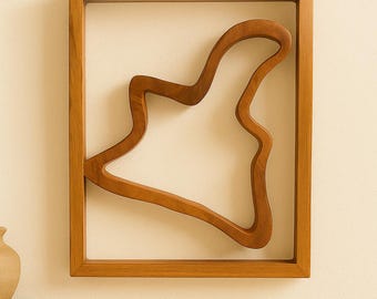 Väggkonst i ekologiskt valnötsträ – Abstrakt skulptural ram