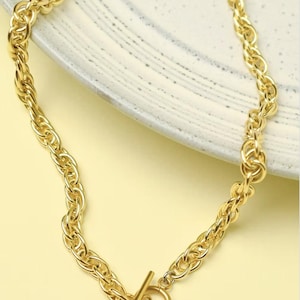 Twisted Gold chain