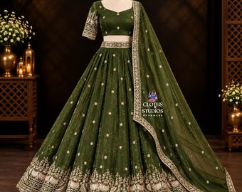 Groene outfits voor de mehndi-ceremonie: zijden trouwjurk, lehenga choli, geborduurde traditionele lehenga's