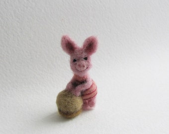 Piglet needle felted miniature