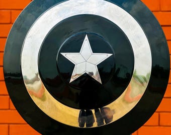 Scudo di Capitan America Nero / Scudo di Steve Rogers / Scudo di Capitan America Soldato d'Inverno / Il miglior regalo di Halloween
