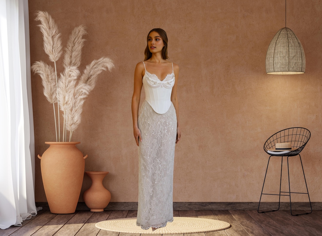 Sophie Vintage Lace Bridal Gown – Elegant Floor-Length Wedding Dress with Modern Romantic Style