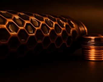 Ayurveda 100% Pure Copper Water Bottle 1 Liter Copper Bottle with Honeycomb Texture: Copper Water Bottle Hand Hammered for Health Benefits