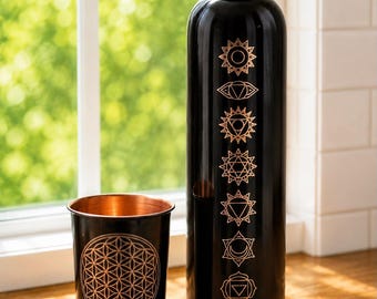 Ayurveda-Wasserflasche aus 100 % reinem Kupfer, 1 l | Handgefertigte, auslaufsichere Kupferflasche | Ayurveda-Wasserflasche | Yoga- und Wellness-Geschenk für Sie und Ihn