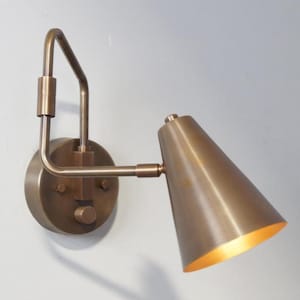 Single Light Wall Sconce Mid Century Articulated - Brass Sconce Style Brass Wall Lamp Light Fixture - Mid Century Style Brass Wall Lamp
