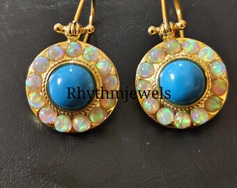 ハンドメイドのスターリングシルバー製ダングルイヤリング：ターコイズ