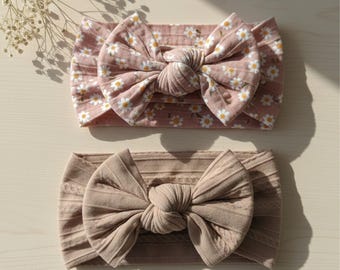 Handgefertigtes Babyschleifen-Stirnband-Set, Gänseblümchen-Druck, weich dehnbar, Babyparty-Muttertagsgeschenk