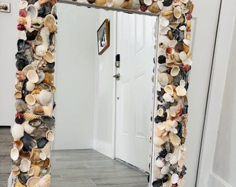 Espejo grande de madera con marco de concha y ostra, para colgar; 24x36