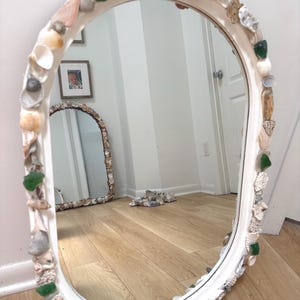 Schaalspiegel, hangend; 20 x 30 schelp- en zeeglas