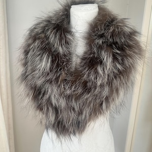 fox fur collar