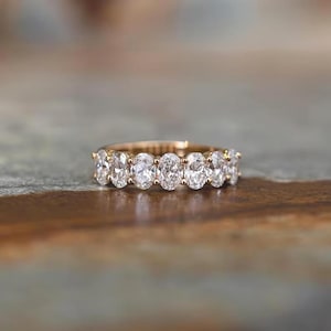 オーバルカットのラボグロウンダイヤモンドの結婚指輪 / CVDダイヤモンドのセブンストーンバンド / 14Kソリッドゴールドの婚約指輪 / ハンドメイドダイヤモンドの記念日バンド