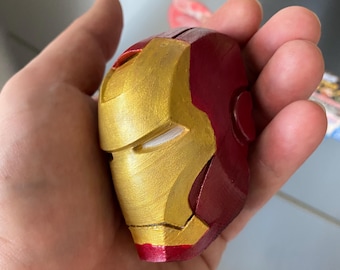 Iron Man - Magnetic Figure Head | 3D Printed & Hand-Painted Collectible | Marvel Universe |