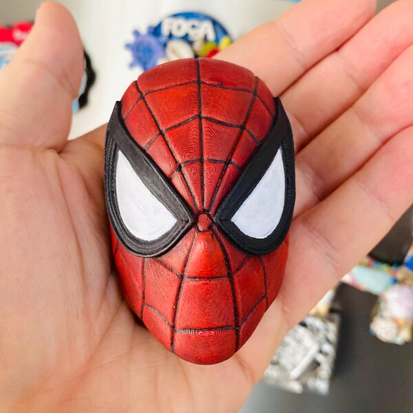 Spider-Man Magnetic Head - 3D Printed & Hand-Painted | Marvel Collectible Gift | for Notes | Decor Item