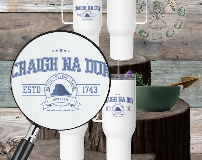 Craigh Na Dun Collegiate Travel Mug • Standing Stones Vintage Crest Tumbler • Outlander Inspired Mug • Mystical Scottish Travel Cup