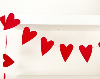 Valentine Felt Heart Banner, Photo Prop, Decoration, Garland - Red or Light Pink