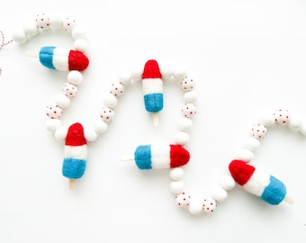 Rocket Pop Patriotic w/ White Balls Felt Ball Garland, Bunting, Banner