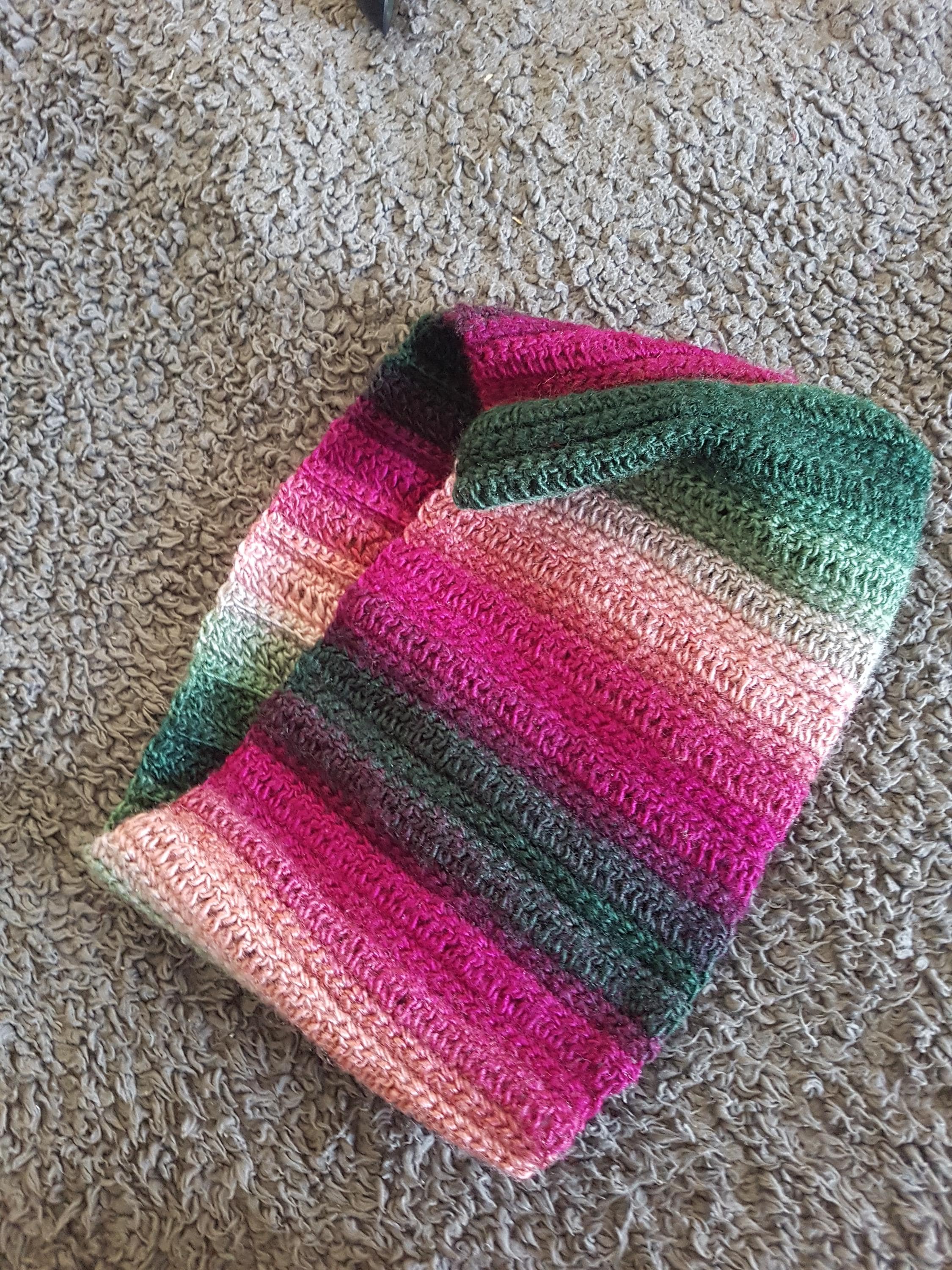 Infinity Scarf - Pink Green Quebec - Thumbnail 2