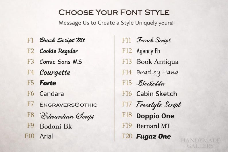Op de afbeelding: Een beige achtergrond met een lijst met lettertypestijlen voor ontwerpprojecten. De tekst luidt "Kies uw lettertypestijl" en bevat 20 lettertypeopties, zoals Brush Script Mt, Comic Sans MS en Forte.