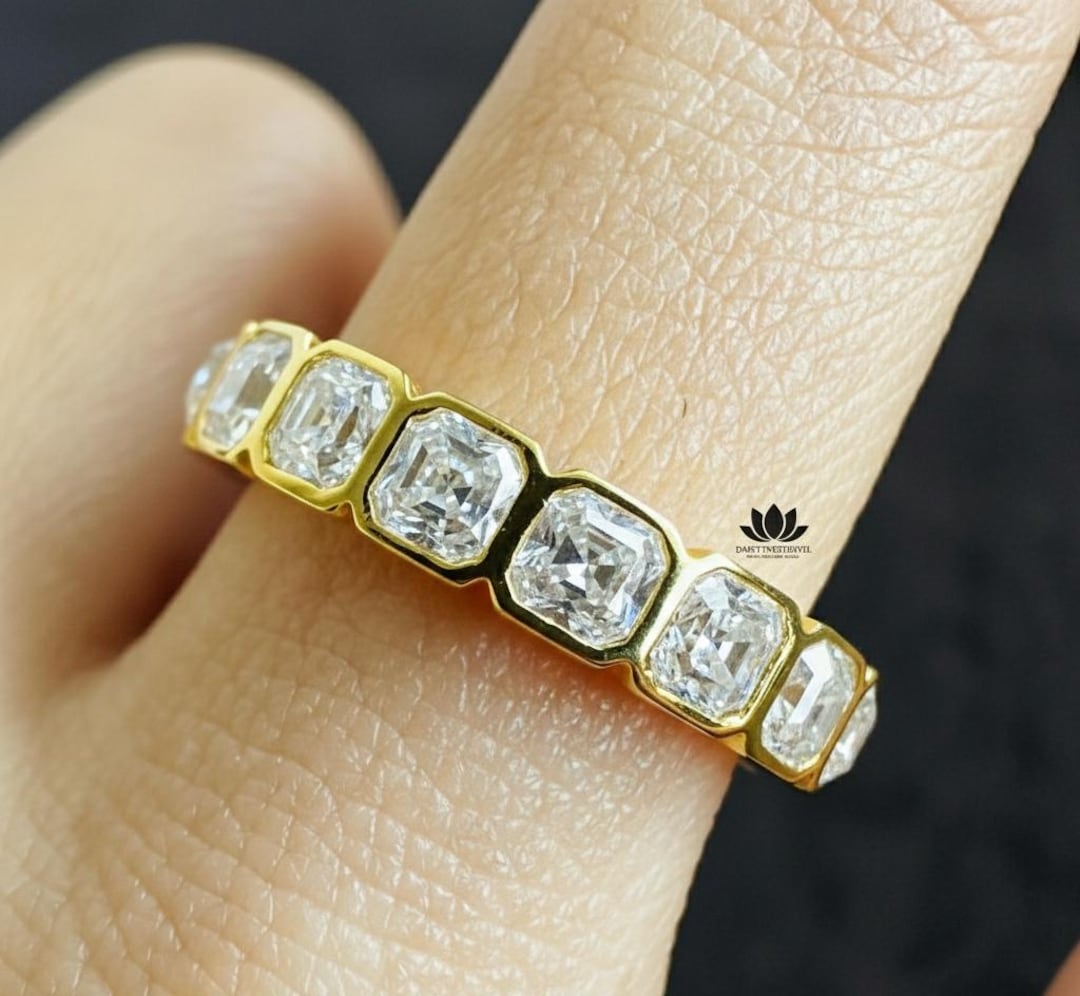 Asscher Cut Moissanite Eternity Band | Bezel Set 14K Yellow Gold Ring ...