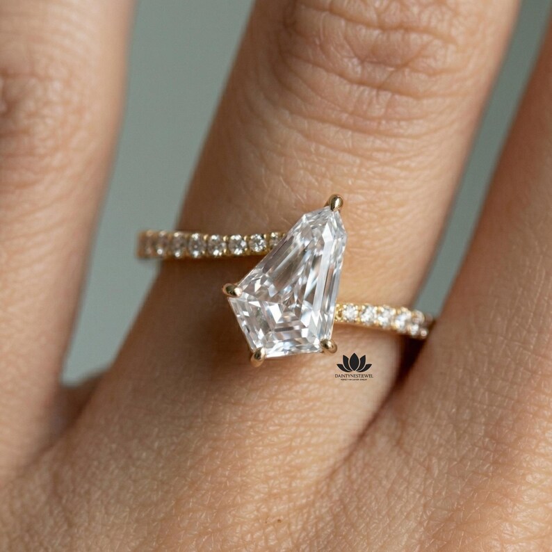 kite cut lab grown diamond engagement ring geometric
unique kite diamond ring 14k gold pave band
geometric diamond ring modern engagement style
alternative engagement ring kite shape design
kite shaped diamond ring proposal idea unique
14k gold kite ring close up fine jewelry shot
modern architectural engagement ring geometric shape
statement kite diamond ring hand model lifestyle
lab grown diamond kite ring unique bridal jewelry
contemporary engagement ring alternative bride style