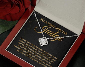 Collar para un juez muy especial, regalo de agradecimiento para un juez, el mejor collar para un juez, idea de regalo de cumpleaños para un juez, regalo de agradecimiento para un juez