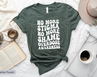 Camiseta "No más estigma, no más vergüenza", concientización sobre sobredosis, concientización sobre adicciones, apoyo a la recuperación, lazo morado, adicto