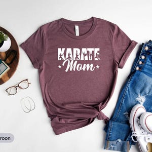 Camiseta de mãe karatê, camiseta de mãe de artes marciais, camiseta esportiva de mãe, presente de mãe karatê, camiseta de mãe kung fu, camiseta de mãe karatê, camiseta de instrutora de karatê