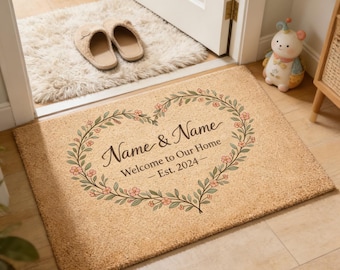 Zerbino personalizzato con ghirlanda a forma di cuore e nomi degli sposi, Zerbino personalizzato per matrimonio, Zerbino personalizzato con nomi degli sposi, Regalo di nozze, Regalo per la casa