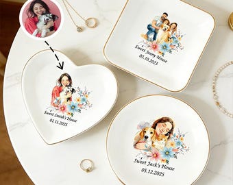 Personalized Name Jewelry Tray,Custom Dog Cat Photo Ring Dish,Personalized Pet Portrait Jewelry Dish,Dog Mom Trinket Dish, Pet Lovers Gift