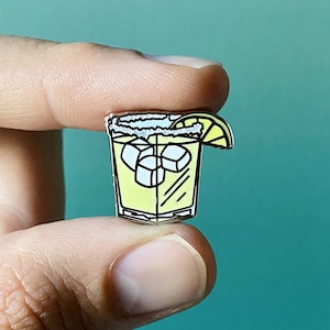 Margarita Enamel Pin, Margarita Pin, Enamel Pin, Cocktail Pin, Cocktail, Margarita, Bartender, Gift