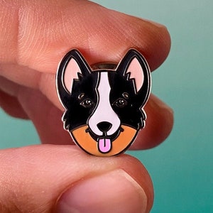 Mini Corgi Parker Enamel Pin, Corgi Pin, Dog Pin, Enamel Pin, Mini Enamel Pin, Corgi, Dog, Pet, Cute