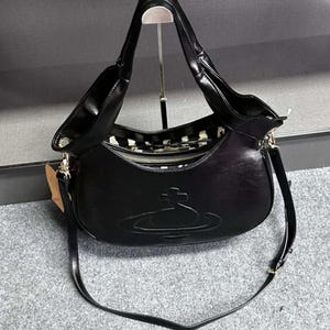 Vivienne Westwood Purse – Stylish Designer Bag with Orb Logo