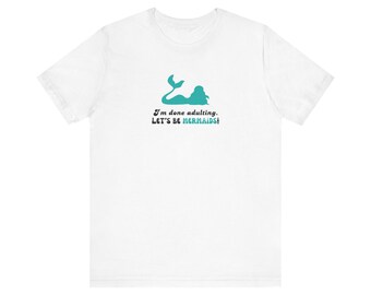 Camiseta "Sirena Vibes": Lema divertido, ropa playera
