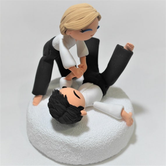 Jiujit Su Aikido Judo Martial Arts Couple Wedding Cake Etsy Jiujit Su Aikido Judo Martial Arts Couple Wedding Cake Etsy