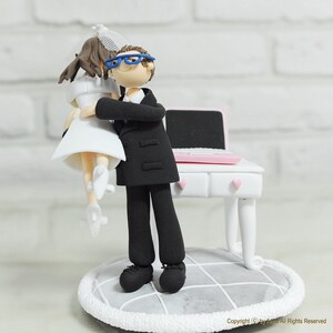 Custom Wedding Cake Topper Workaholic couple image 3