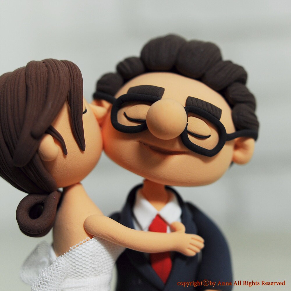 Custom 'up' Movie Theme Wedding Cake Topper: Clay Couple Figurine - Etsy, image size:1000x1000