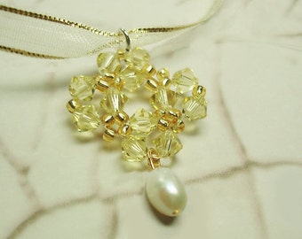 Beading Tutorial - Beaded Golden Shower Pendant