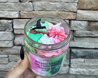 Wicked inspired candle