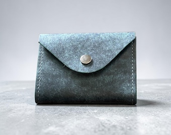 The Carry Bifold Snap Leather Wallet
