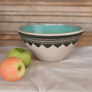 Ceramic big bowl pottery serving bowl image 1