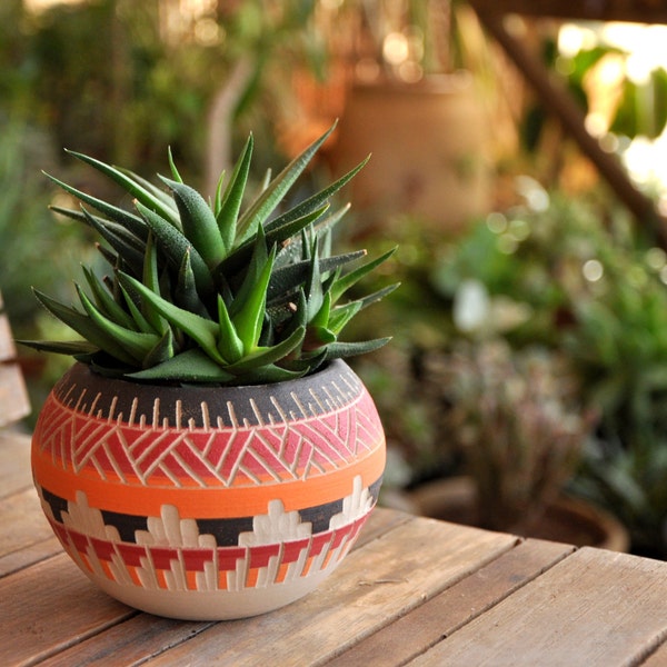 Made to order-Ceramic planter pottery Succulent planter Carved  sgraffito Vase Pot Home deco Geo Aztec Geometric vase bohemian decor indoor