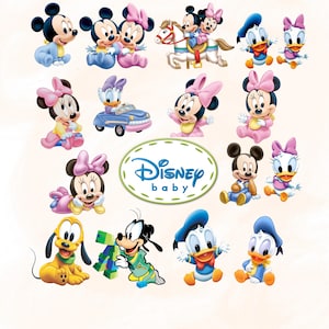 Puede incluir: Ilustraciones de personajes de Disney bebé, incluyendo Mickey Mouse, Minnie Mouse, Donald Duck, Daisy Duck, Pluto y Goofy. Los personajes están representados en varias poses, con colores pastel suaves y el logo "Disney baby".