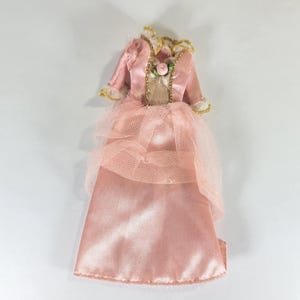 Barbie, Mini Kingdom Anneliese, Pink Dress Gown, Vintage Doll Clothes, Replacement Part, 2005, PLEASE READ
